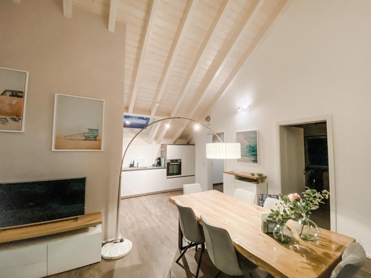 Wunderschoene Helle Wohnung Mit Grosser Dachterrasse ゴットマーディンゲン エクステリア 写真